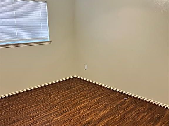5th image of 2903 Sockeye Dr