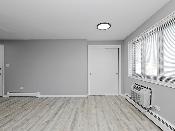 4th image of 10604 S Walden Pkwy #106183D