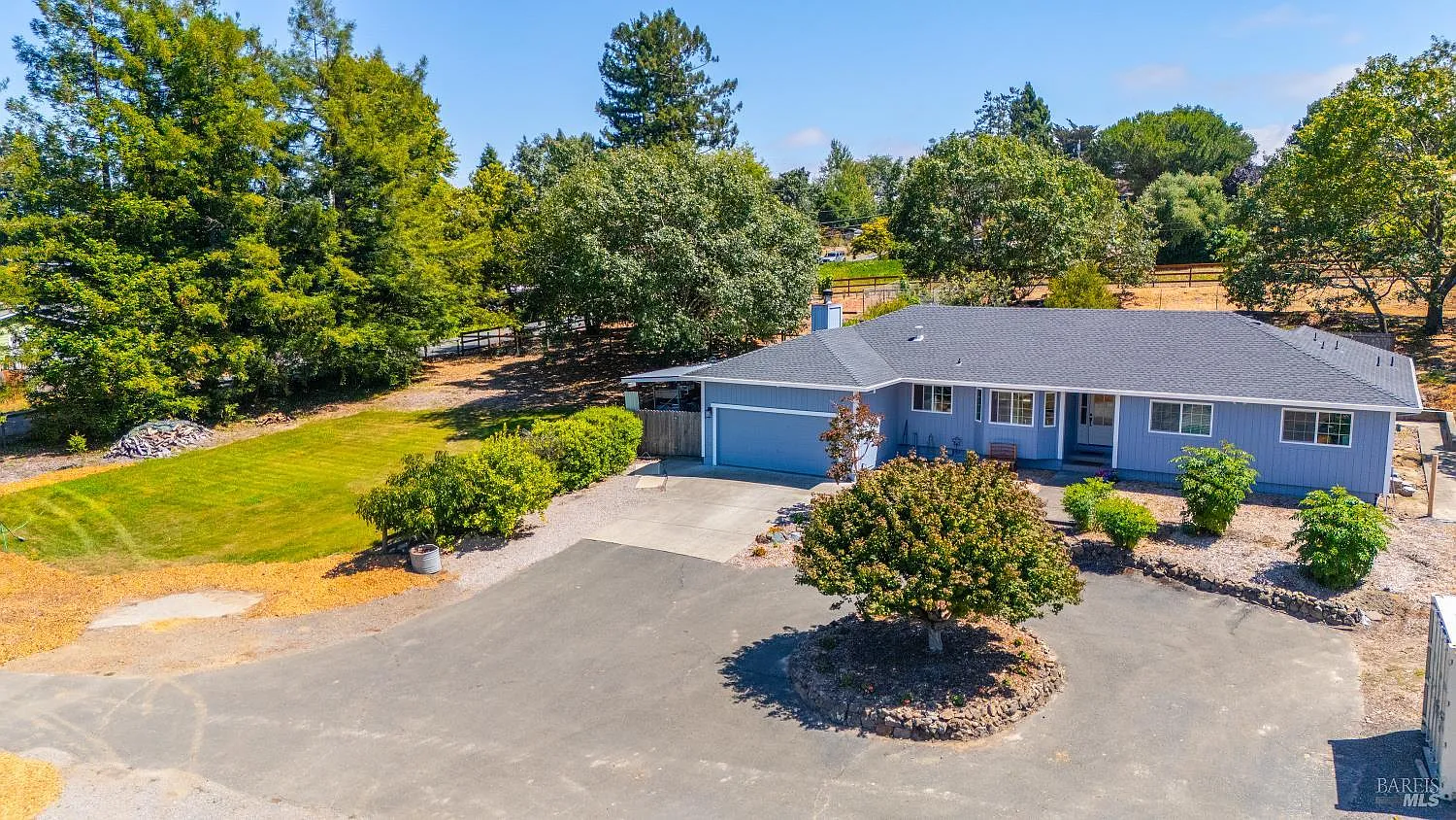 4336 Hessel Road - Photo 4