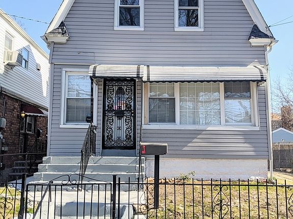 2nd image of 11035 175th St