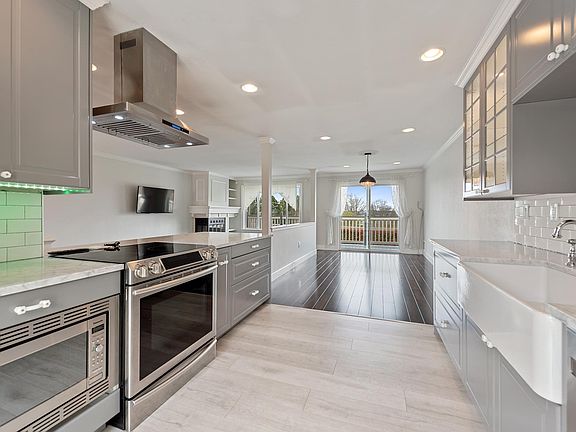5th image of 6523 106th Ave NE APT 3