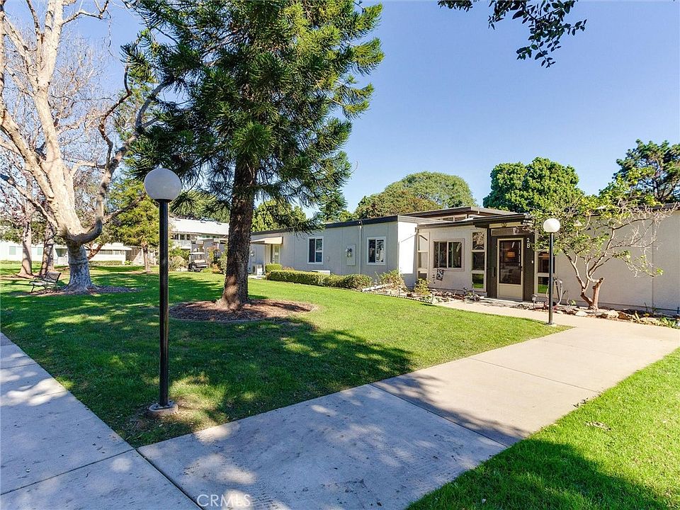 1st image of 13360 Del Monte Dr APT 2B