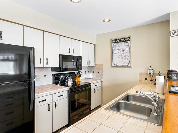 5th image of 144 Mountainside Drive #K204