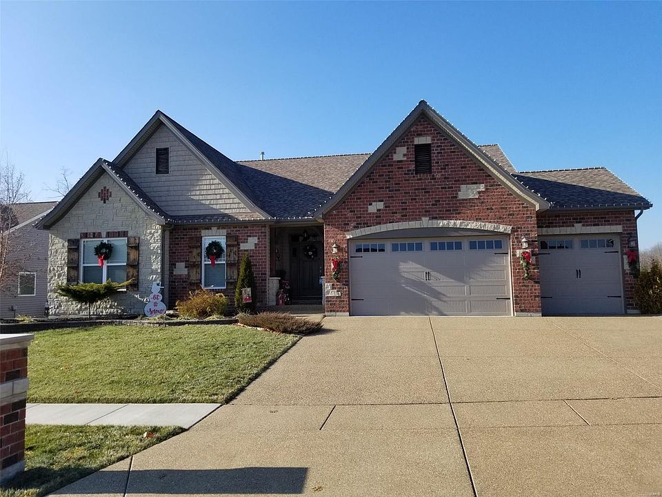 2nd image of 161 Pinewood Trails Dr