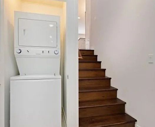 3rd image of 3514 N Sacramento Ave APT 3S