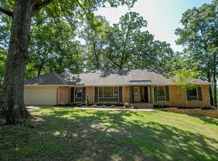 94 Huckleberry Dr, Columbus, MS 39705