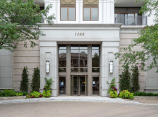 1322 S Prairie Ave Unit 304, Chicago, IL 60605