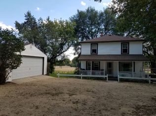 4881 S Walnut Rd, Freeport, IL 61032