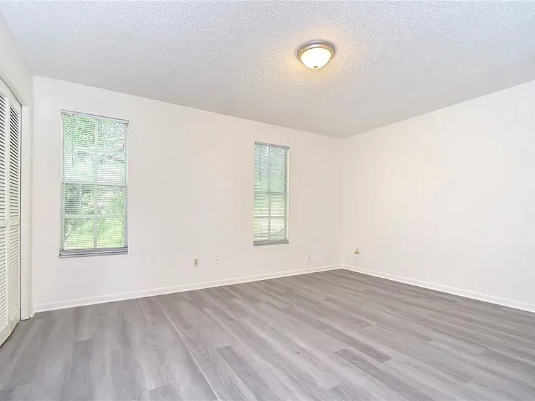 13937 Fletchers Mill Dr — Photo 24