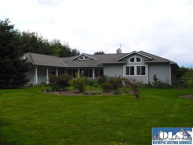 2082 Finn Hall Rd photo 1