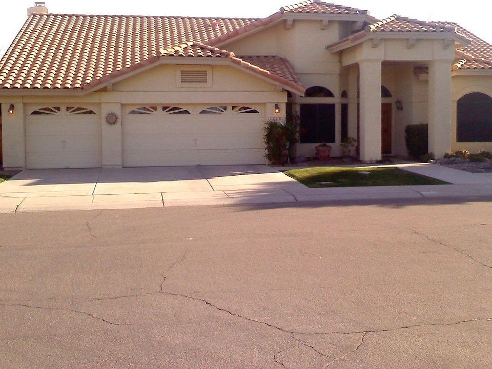 2nd image of 1311 W Key Harbor Dr
