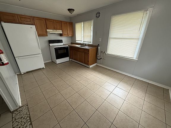 5th image of 23 Bermuda Cir