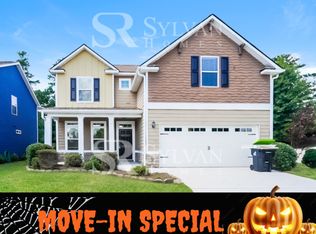 38 Thomaston St, Newnan, GA 30263