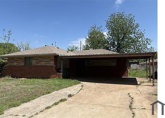 2nd image of 4825 Lisa Ln