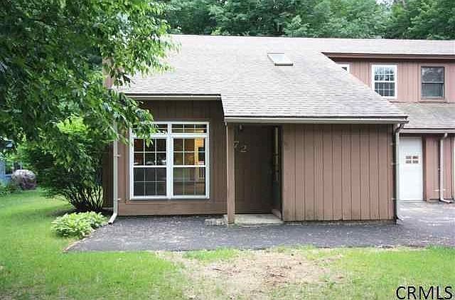 1st image of 72 Arrow Wood Pl