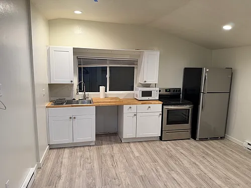 2707 W Wymer St #B Photo 1 2707 W Wymer St #B Photo 1