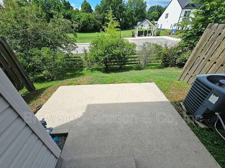 735 Tulip Grove Rd #233 — Photo 8
