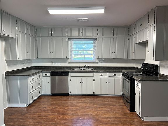 4th image of 107 Brierwood Dr
