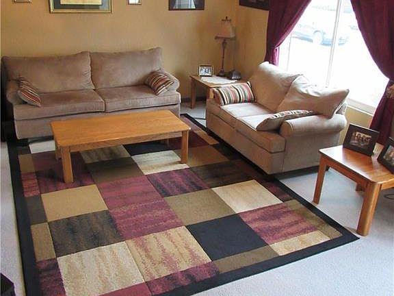 2nd image of 3621 Boxwood Dr