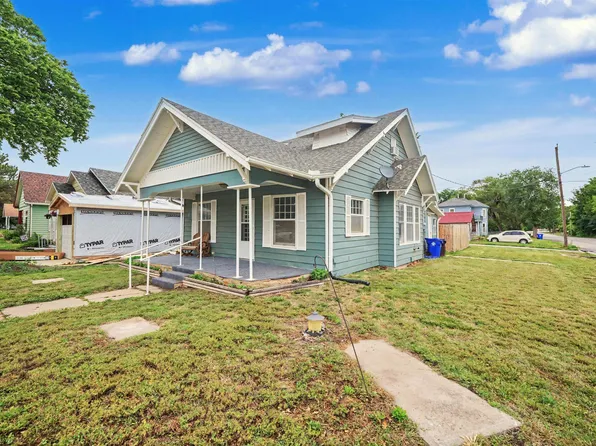 102 N Swedonia St, Marquette, KS 67464