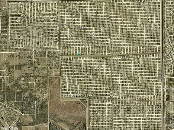 5th image of 6002 Sara Ave N