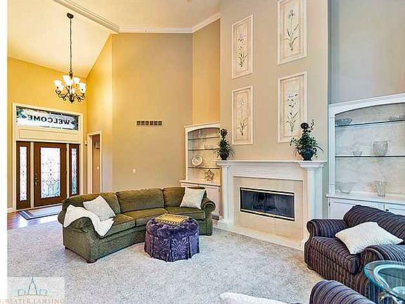 4th image of 4075 Breakwater Dr