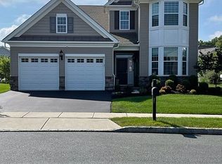 24 Virgil Ln, Flanders, NJ 07836