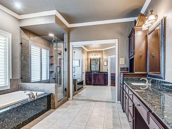 4th image of 4108 Nasmyth Dr