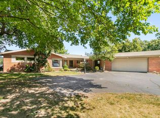 3650 Gordon Rd, Elkhart, IN 46516