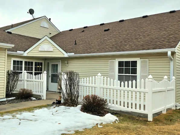 19204 Freeport Ct NW #1, Elk River, MN 55330