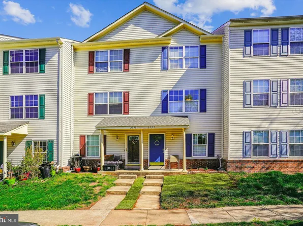 2557 Peter Jefferson Ln, Herndon, VA 20171