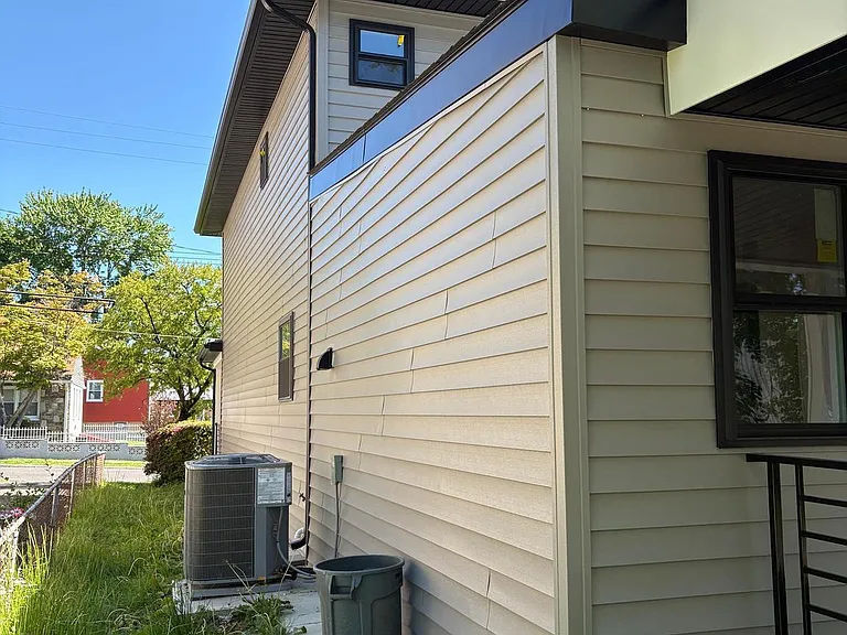 2344 Hamilton Ave — Photo 31