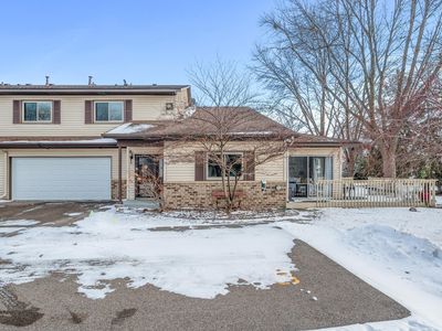 1101 Aston Cir, Burnsville, MN, 55337