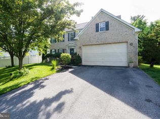 12302 Houser Dr, Clarksburg, MD 20871