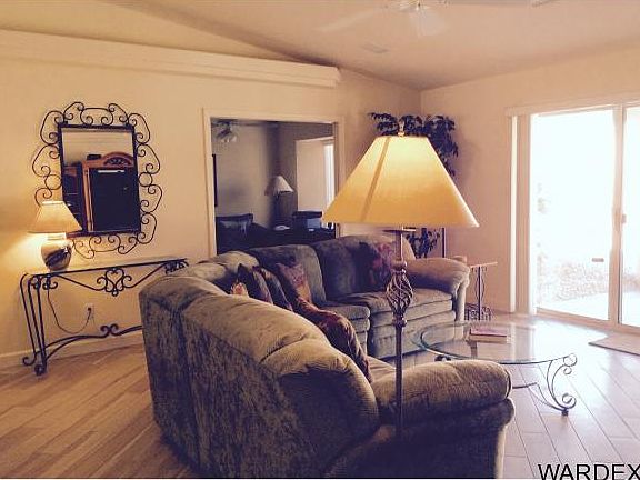 5th image of 2271 E Chelsea St