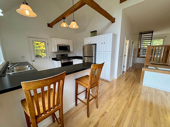 5th image of 1634 Flint Road