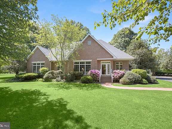 3rd image of 27663 Goldsborough Neck Rd