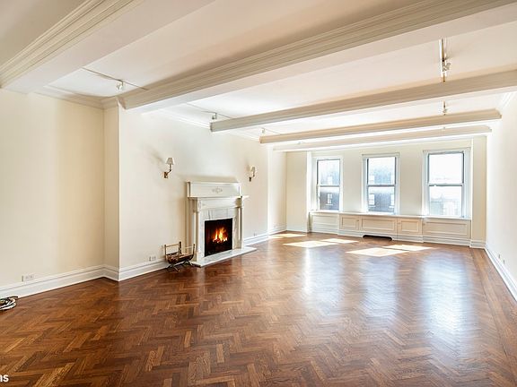 3rd image of 944 Park Ave #7