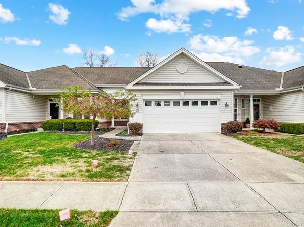 1328 Grovesedge Dr, Maineville, OH 45039