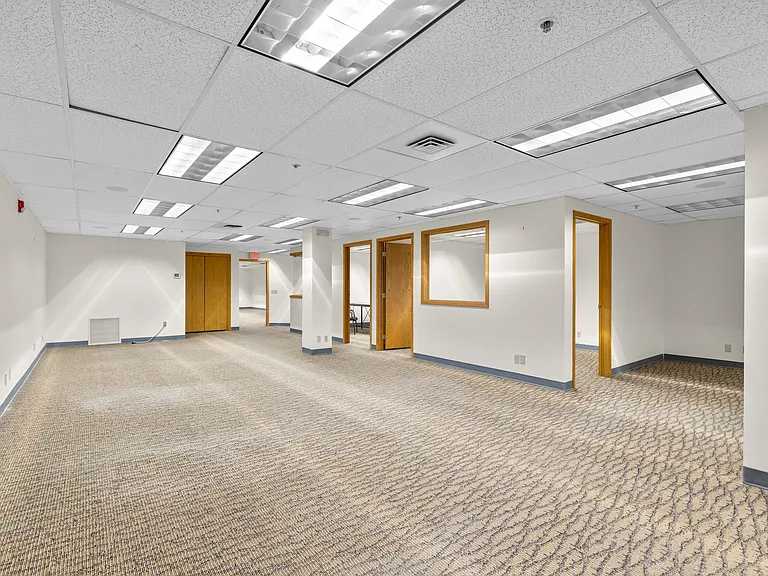 214 S Main St #D — Photo 30