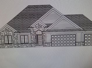 523 N Hampton Manor Ct, Valparaiso, IN 46385
