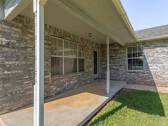 2nd image of 2411 W Megan Dr