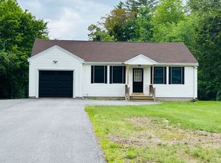 32 Sandy Pine Rd, Templeton, MA 01468