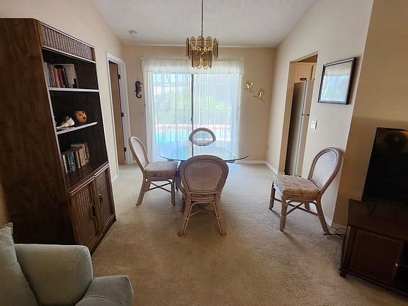 4th image of 1024 Arden Ter