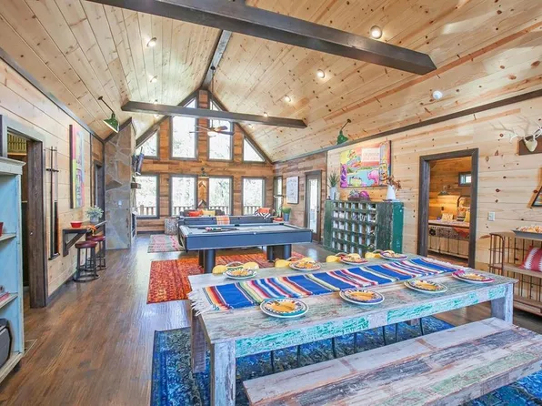 168 Basswood Trl, Broken Bow, OK 74728