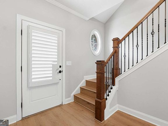 3rd image of 1790 Nestledown Dr