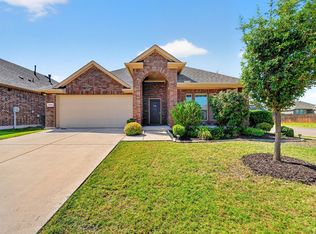 5825 Melville Ln, Forney, TX 75126