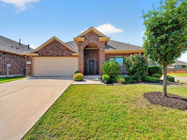 5825 Melville Ln, Forney, TX 75126