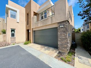 820 Beacon, Irvine, CA 92618