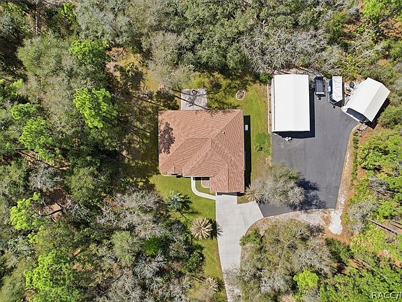 4th image of 3953 N Buckhorn Dr